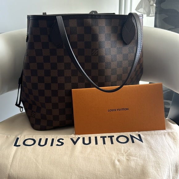 Louis Vuitton Neverfull  SOLD!!! - Picture 3 of 12